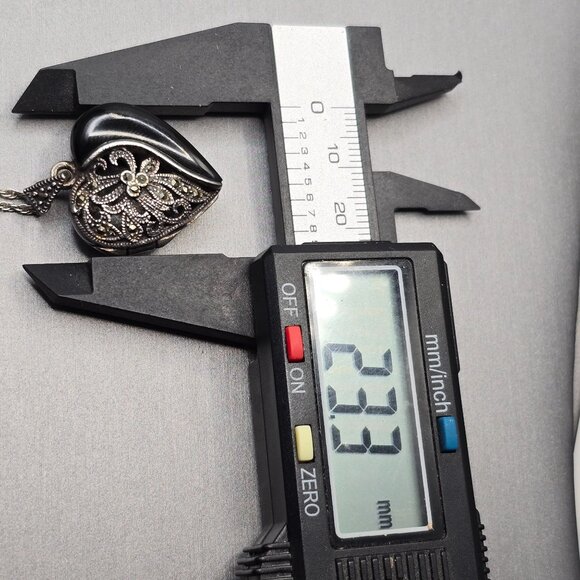 VTG FAS Sterling Silver Marcasite Onyx Heart Locket Pendant 1" Cutouts Signed - Picture 10 of 13